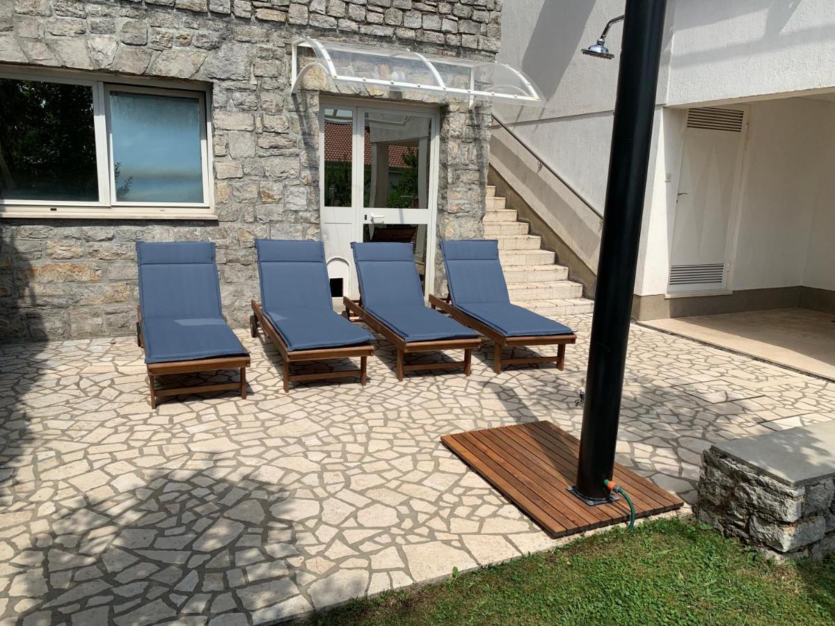 רייקה Deluxe Apartment Dora With A Private Parking, Terrace And See View מראה חיצוני תמונה